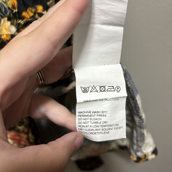 FARM Rio Siobhan Blouse size S Flare Sleeve Floral Button Top Boho Anthropologie - Picture 8 of 15